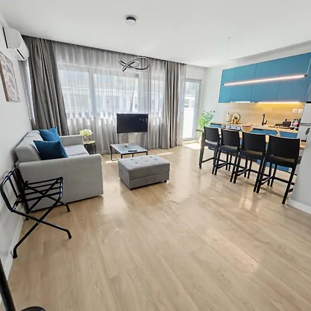 Estia Premium - Valouritou 25 Big Balcony * Selanik